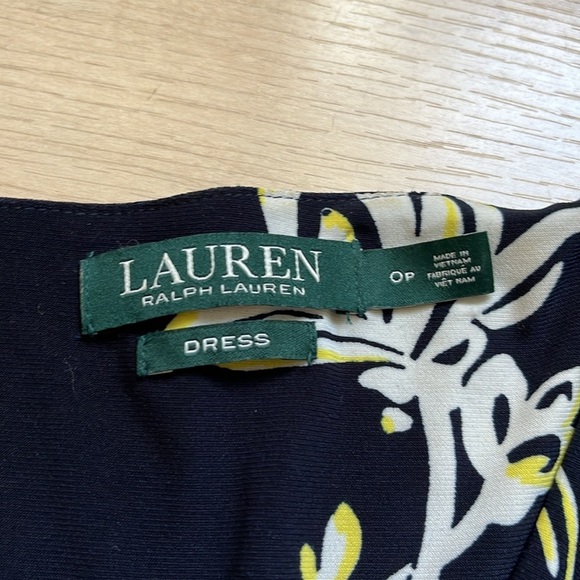 LAUREN Ralph Lauren Floral Print Fit & Flare Dress Navy Yellow Size 0 Petite - Picture 4 of 10